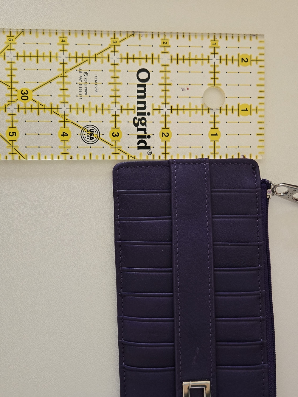 Lodis RFID Purple Leather Slim Wallet Card Holder Zip Pocket New - Picture 9 of 12